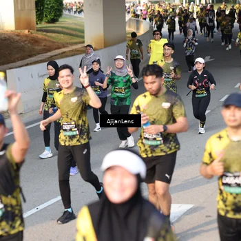 Runner Photo 6350067