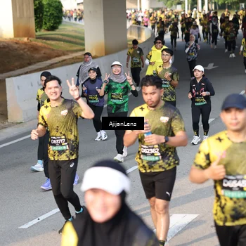 Runner Photo 6350070