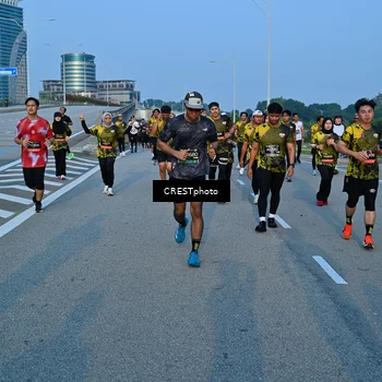 Runner Photo 6350073