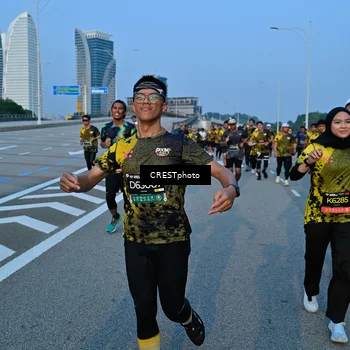Runner Photo 6350080