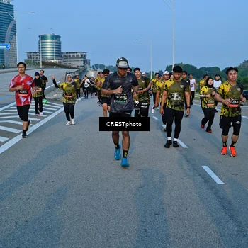 Runner Photo 6350098