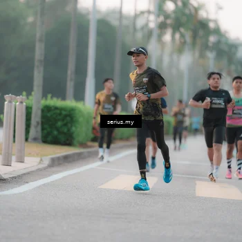 Runner Photo 6350150