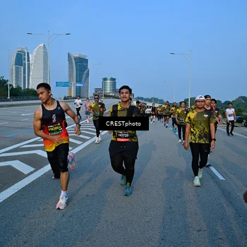 Runner Photo 6350159