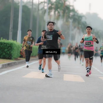 Runner Photo 6350174