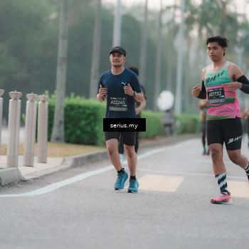Runner Photo 6350194