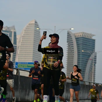 Runner Photo 6350206