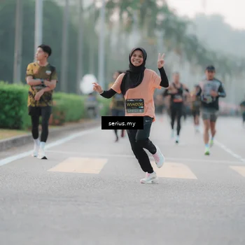 Runner Photo 6350225