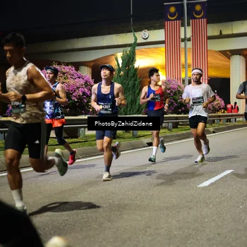 Runner Photo 6350243