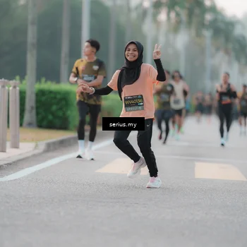 Runner Photo 6350245