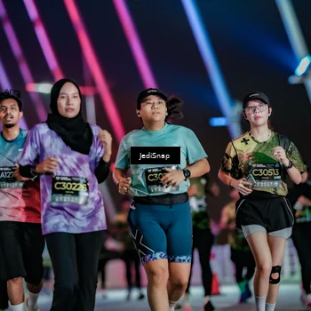 Runner Photo 6350308
