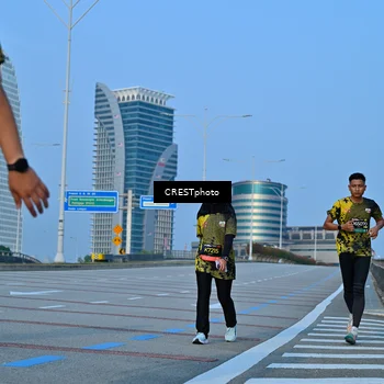 Runner Photo 6350310