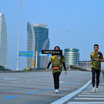 Runner Photo 6350315