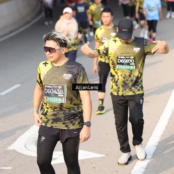 Runner Photo 6350327