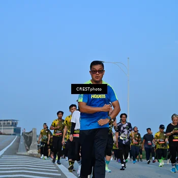 Runner Photo 6350335