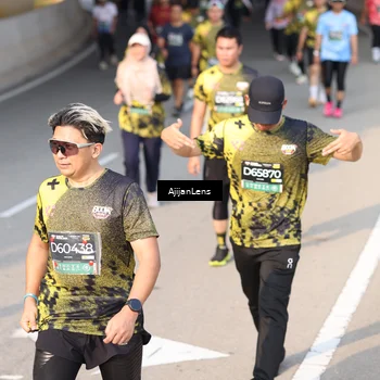 Runner Photo 6350341