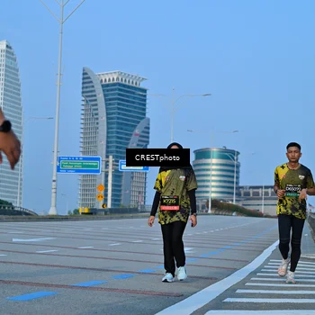 Runner Photo 6350342