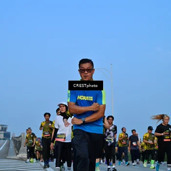 Runner Photo 6350347