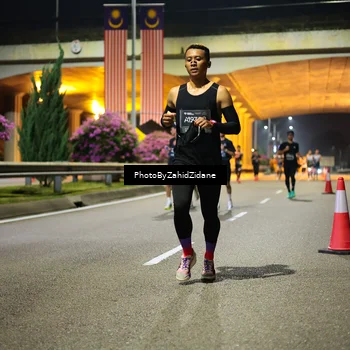 Runner Photo 6350355