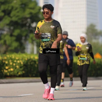 Runner Photo 6350364