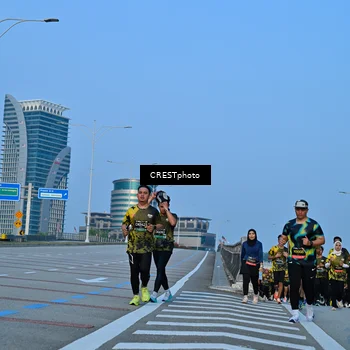 Runner Photo 6350388