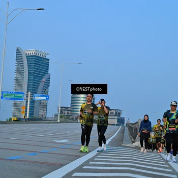 Runner Photo 6350389