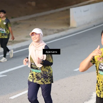 Runner Photo 6350415