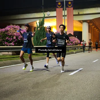 Runner Photo 6350471