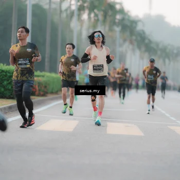 Runner Photo 6350472
