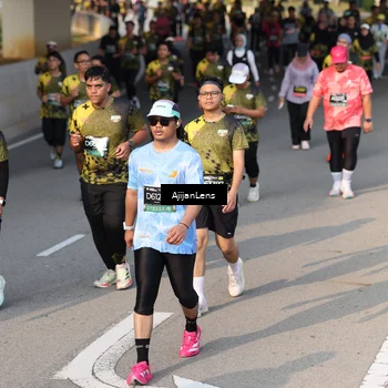 Runner Photo 6350476