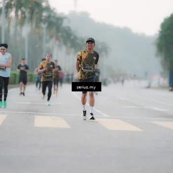 Runner Photo 6350486