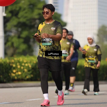 Runner Photo 6350538