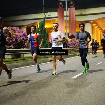 Runner Photo 6350544
