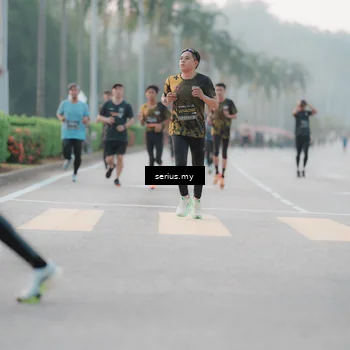 Runner Photo 6350546