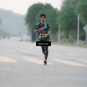 Runner Photo 6350548