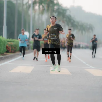 Runner Photo 6350563