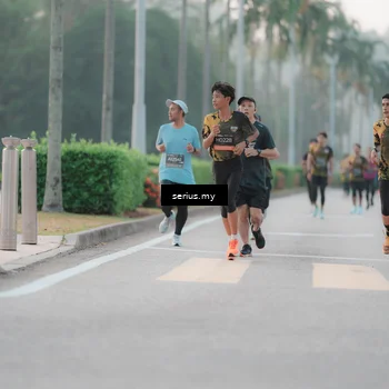 Runner Photo 6350576