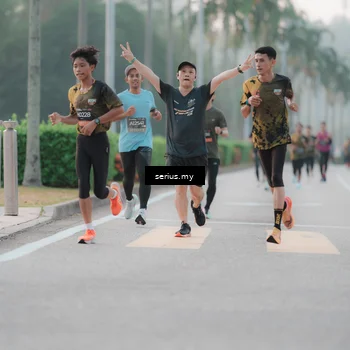 Runner Photo 6350602