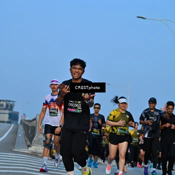 Runner Photo 6350605