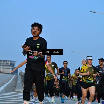 Runner Photo 6350653