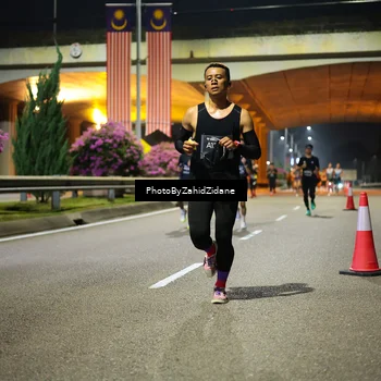 Runner Photo 6350690