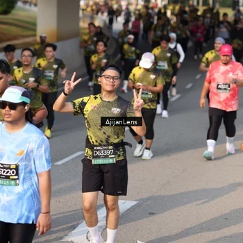 Runner Photo 6350723