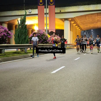 Runner Photo 6350735