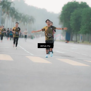 Runner Photo 6350740