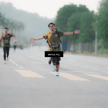 Runner Photo 6350749