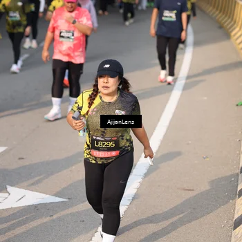 Runner Photo 6350752