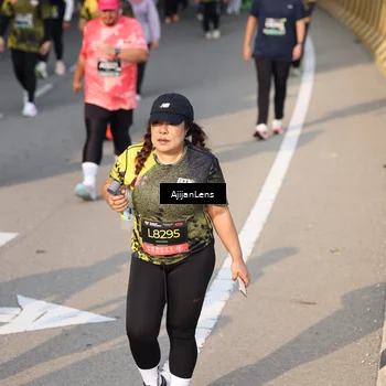 Runner Photo 6350780