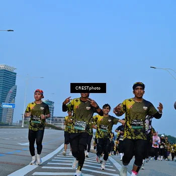 Runner Photo 6350799