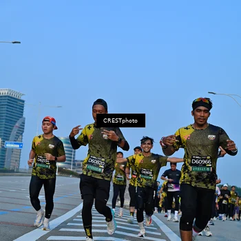Runner Photo 6350817
