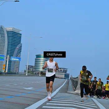 Runner Photo 6351068