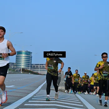 Runner Photo 6351082